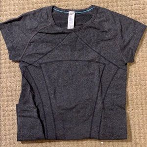 Ivivva workout shirt